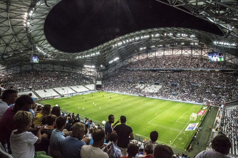 Où stationner malin au Stade de France : notre bon plan parking !