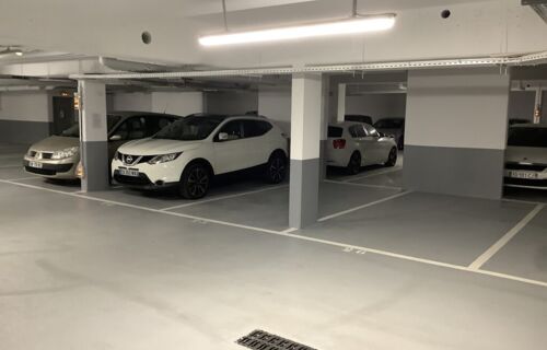 PARKINGS EN SOUS-SOL SÉCURISÉ À CINQ MINUTES DE LA GARE HOUILLES CARRIÈRES