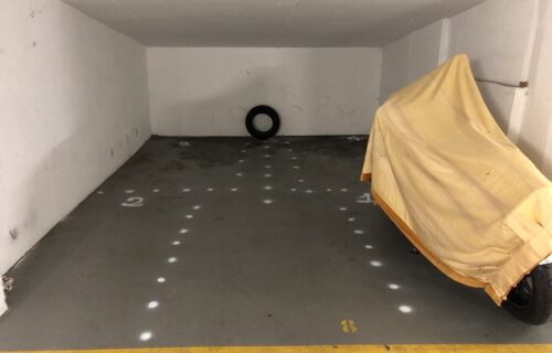 Parking moto couvert sécurisé 13 rue Amelot 75011 Paris