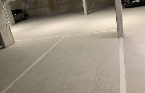 Parking près de la gare de trappes