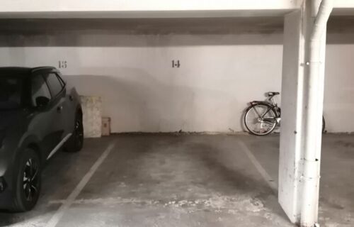 LOCATION PARKING GARE DE LYON
