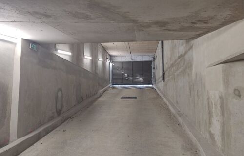 Place de parking en sous-sol