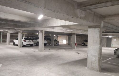 Place de parking en sous-sol