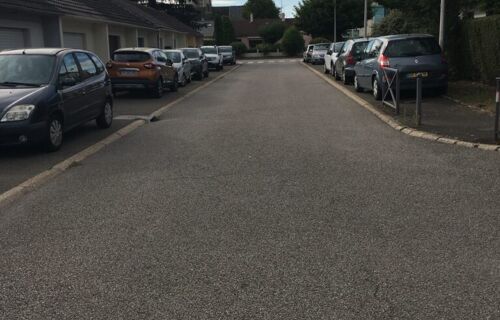 Parking à 1 heure en moyenne des gares et aéroports de Paris