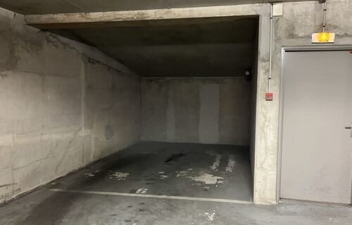 Parking immeuble privatif près de la gare de Puteaux