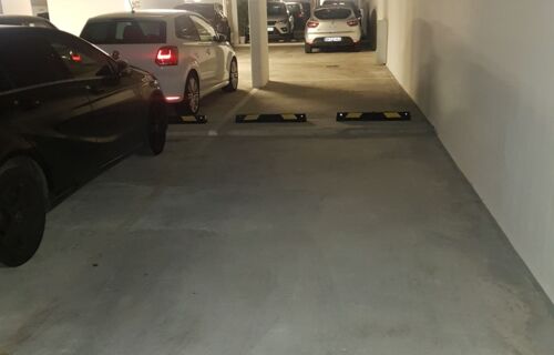 Parking à Asnieres