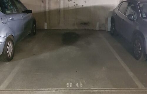 Location Parking - Rue de la Parfumerie à Asnières (92) Du 08/07/2024 au 31/08/2024