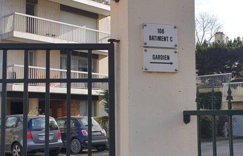 Location Parking sécurisé avec 'plip"