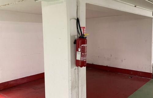 Parking moto rue de la roquette 75011 Paris