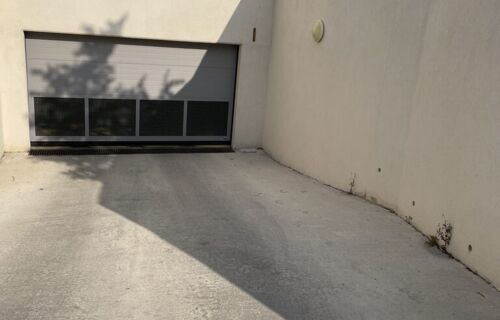 La garde location emplacement sous sol