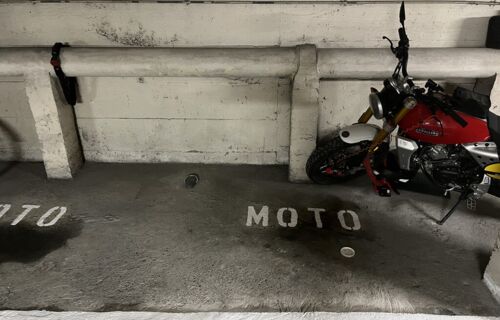 Parking moto quartier Chavant à Grenoble
