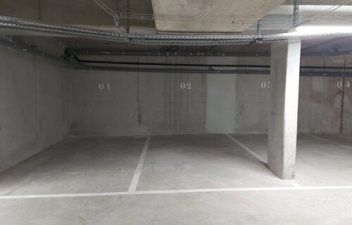Places de parking à louer