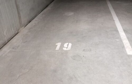 Place de parking souterrain