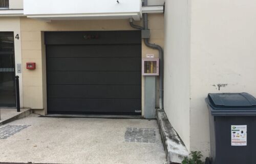 Parking Antony -  RER La Croix de Berny