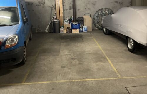 1 place Parking souterrain Paris 19