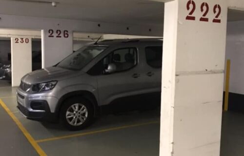 Belle place de parking à louer quartier Batignolle