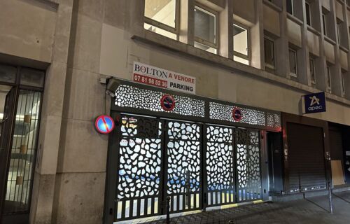 4 parkings Près des Champs Elysées