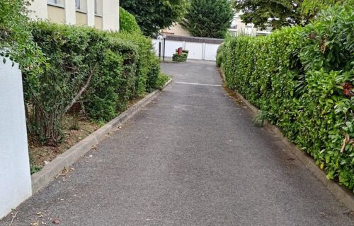 Parking à Bourg-la-Reine à 10 min de la gare RER