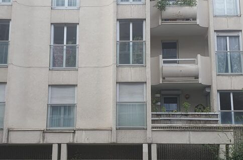 Parking proche Place des fêtes 75019