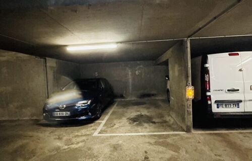 Place parking à louer Paris 19