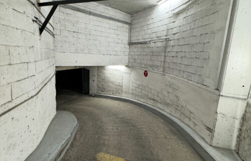 À louer – Place de parking – Rue de Prony - Parc Monceau