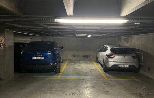 🚗 Parking à louer – Paris 15ᵉ Lourmel ! Citadine