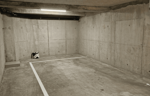 Grande place de parking