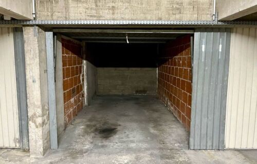 Location Parking Box Privé & Sécurisé – Quartier Colombier / Centre-Ville