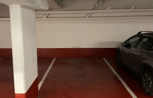 Parking quai de Jemmapes 75010