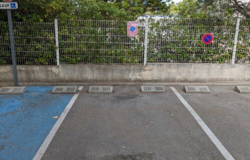 Location mensuelle place de parking sécurisée Marseille 09ème