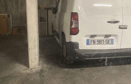 Place en sous sol à Marseille